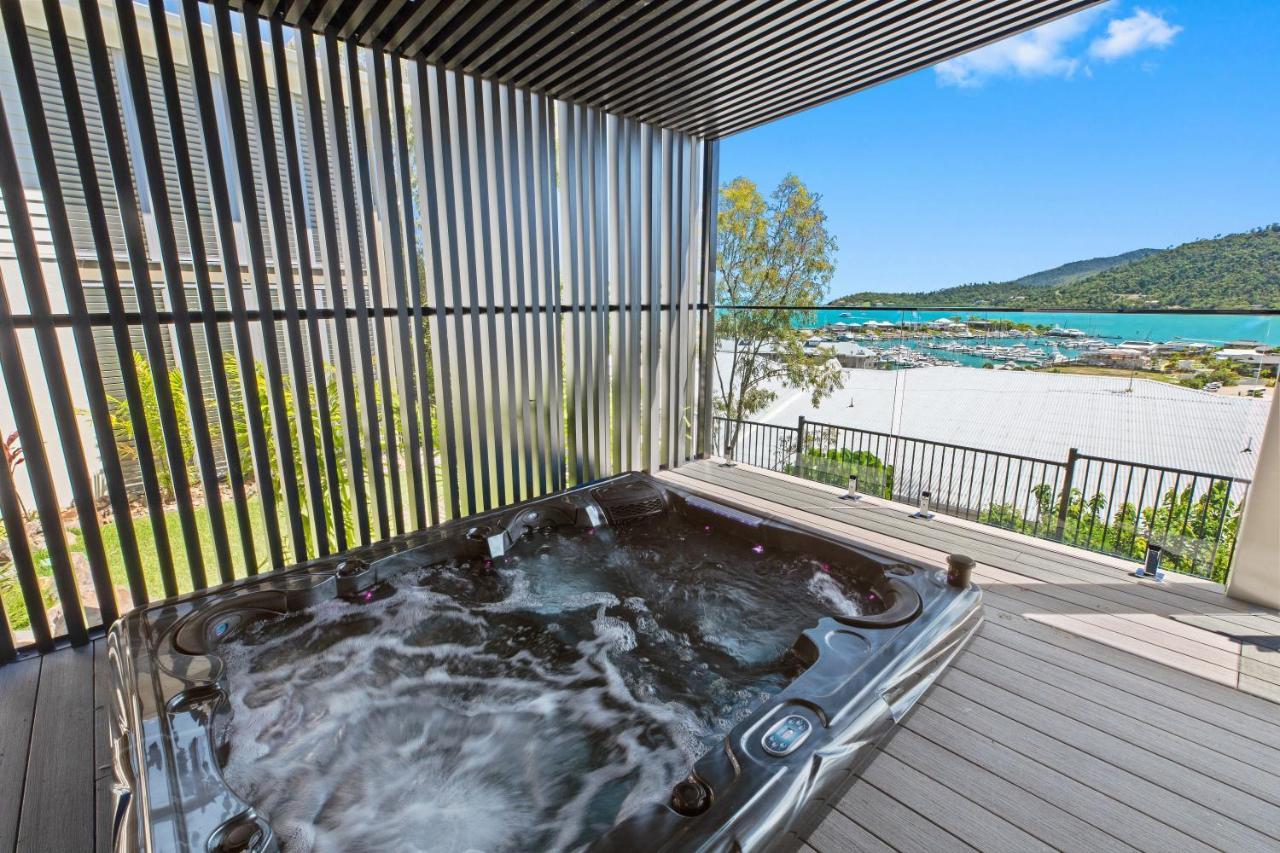 Club Wyndham Airlie Beach Exterior photo